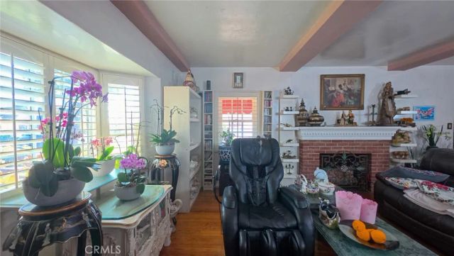 1343 Highland, Glendale, CA 91202