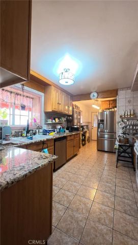 1343 Highland, Glendale, CA 91202