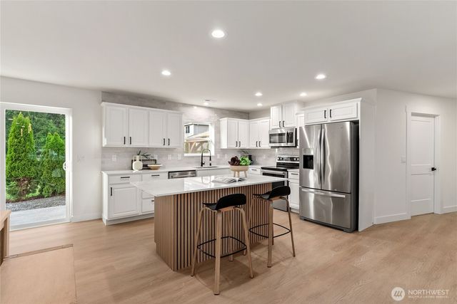 17811 E 114th Street Ct, Bonney Lake, WA 98391