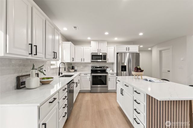 17811 E 114th Street Ct, Bonney Lake, WA 98391