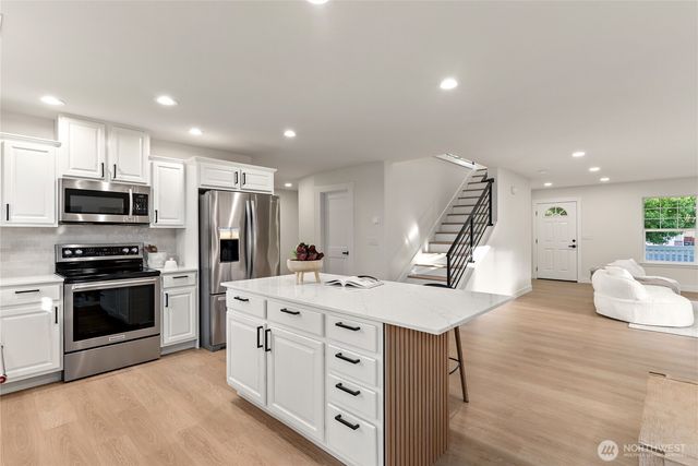 17811 E 114th Street Ct, Bonney Lake, WA 98391