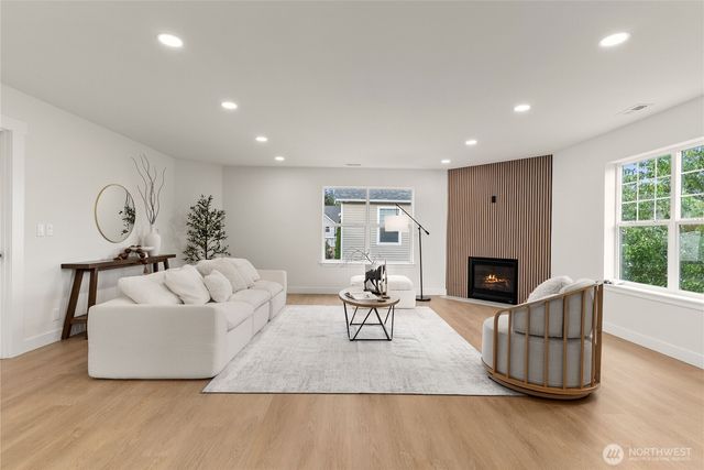 17811 E 114th Street Ct, Bonney Lake, WA 98391