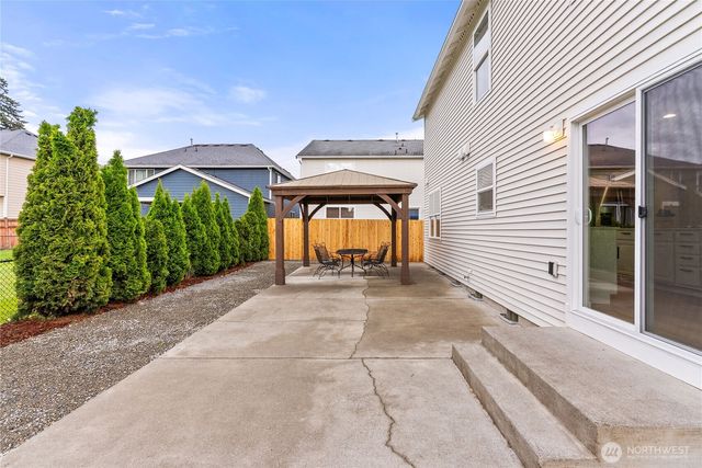 17811 E 114th Street Ct, Bonney Lake, WA 98391