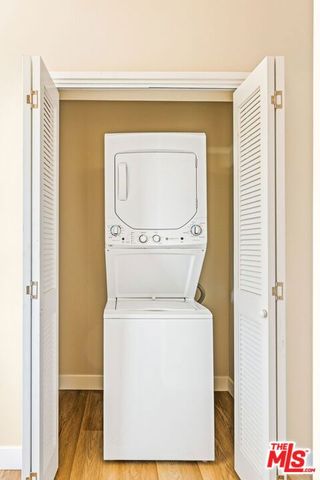 4905 W St. Elmo Drive, Los Angeles, CA 90019