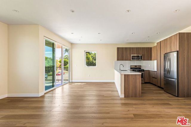 4905 W St. Elmo Drive, Los Angeles, CA 90019