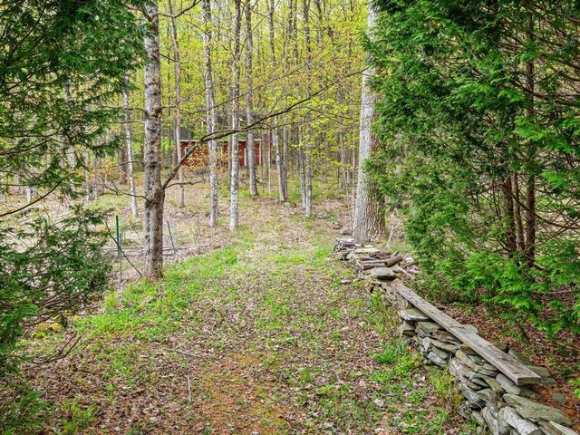 1593 North Road, Hinesburg, VT 05461