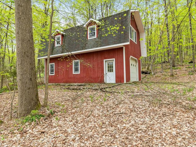 1593 North Road, Hinesburg, VT 05461