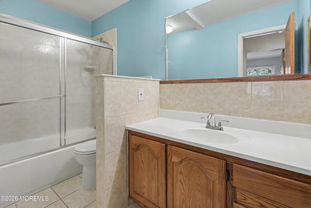 76 Central Avenue, East Brunswick, NJ 08816