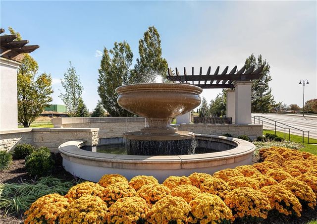 13602 Fontana Street, Leawood, KS 66224