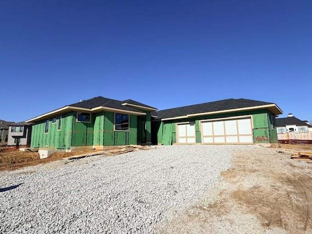 13602 Fontana Street, Leawood, KS 66224