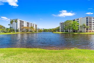 2232 N Cypress Bend Drive 107, Pompano Beach, FL 33069