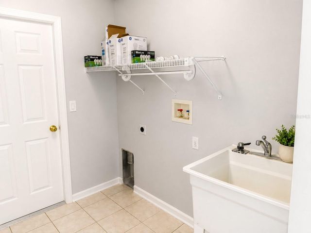 2746 PATRICIAN CIRCLE, Kissimmee, FL 34746