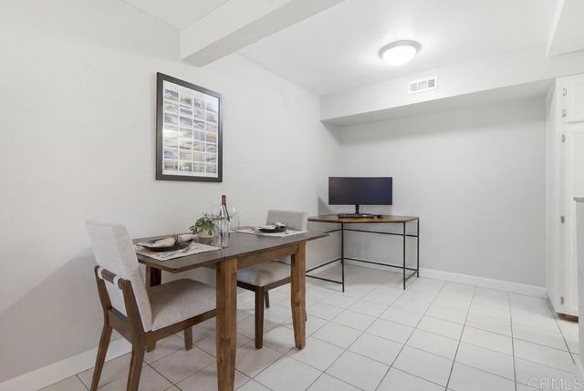 1040 E Washington Avenue 17, Escondido, CA 92025
