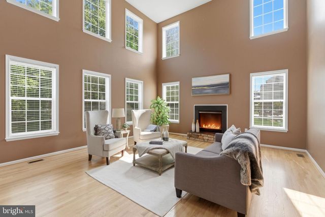 457 HUGHS RD, Charles Town, WV 25414