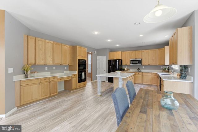 457 HUGHS RD, Charles Town, WV 25414