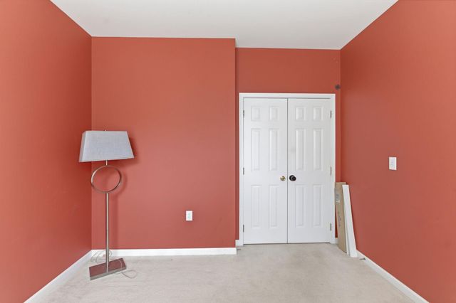 457 HUGHS RD, Charles Town, WV 25414
