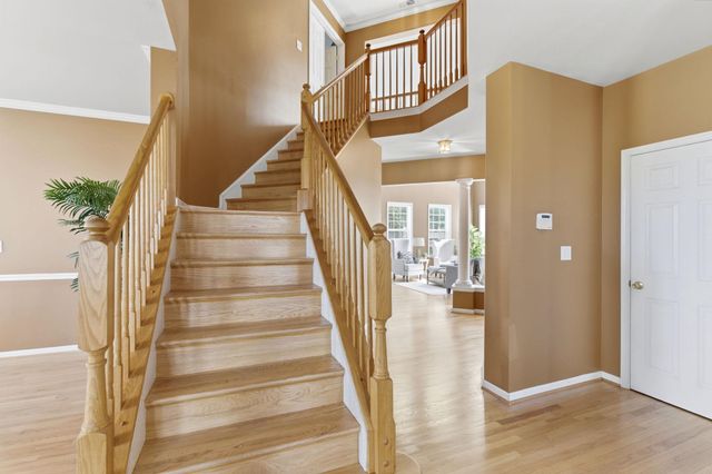 457 HUGHS RD, Charles Town, WV 25414
