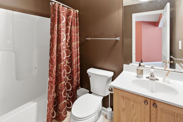 457 HUGHS RD, Charles Town, WV 25414