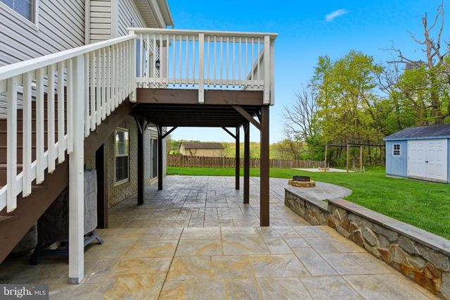 457 HUGHS RD, Charles Town, WV 25414