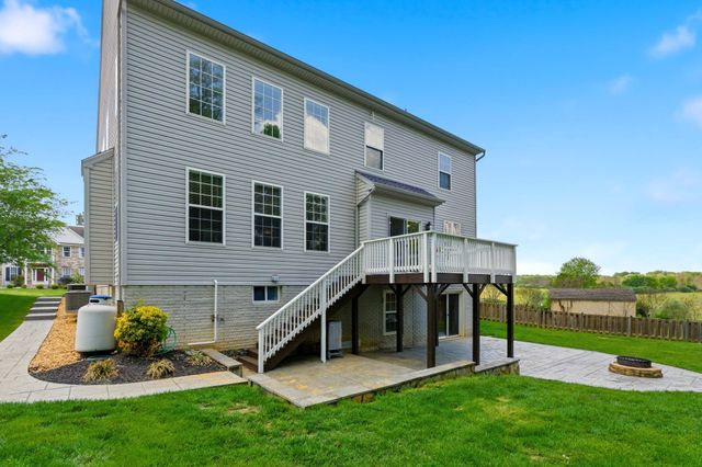 457 HUGHS RD, Charles Town, WV 25414