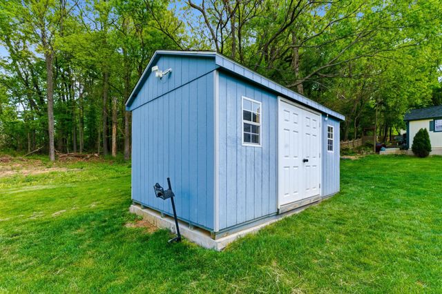 457 HUGHS RD, Charles Town, WV 25414