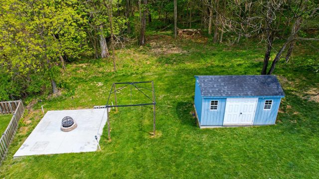 457 HUGHS RD, Charles Town, WV 25414