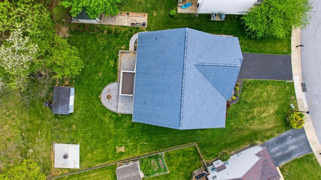 457 HUGHS RD, Charles Town, WV 25414