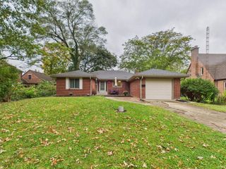 307 N Winthrop Road, Muncie, IN 47304