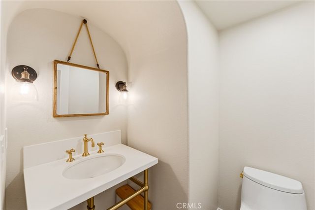 21261 Baeza, Huntington Beach, CA 92648