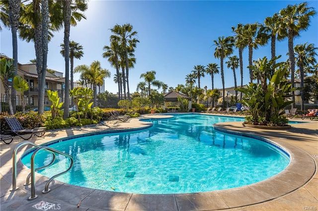 21261 Baeza, Huntington Beach, CA 92648