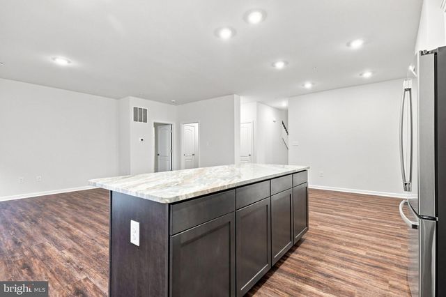 12928 HAWKINS CIR, Hagerstown, MD 21742