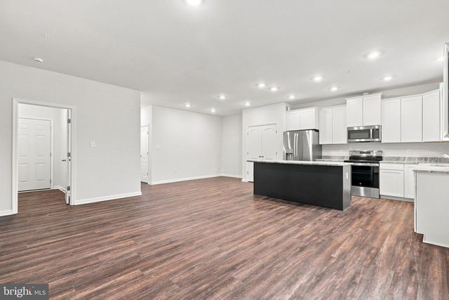 12928 HAWKINS CIR, Hagerstown, MD 21742