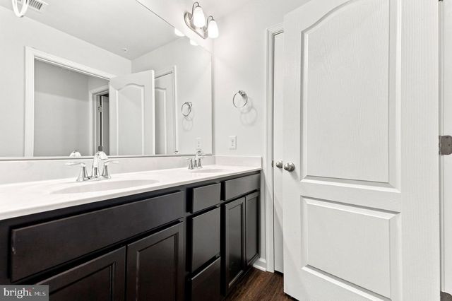 12928 HAWKINS CIR, Hagerstown, MD 21742