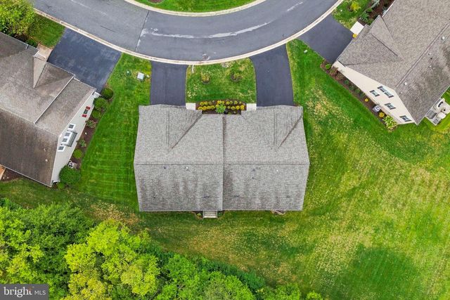 12928 HAWKINS CIR, Hagerstown, MD 21742