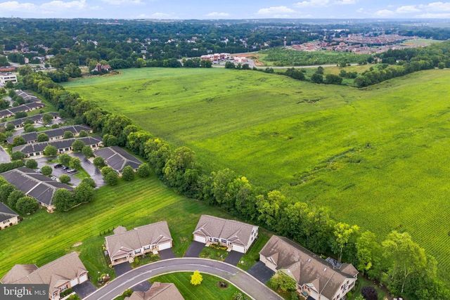 12928 HAWKINS CIR, Hagerstown, MD 21742