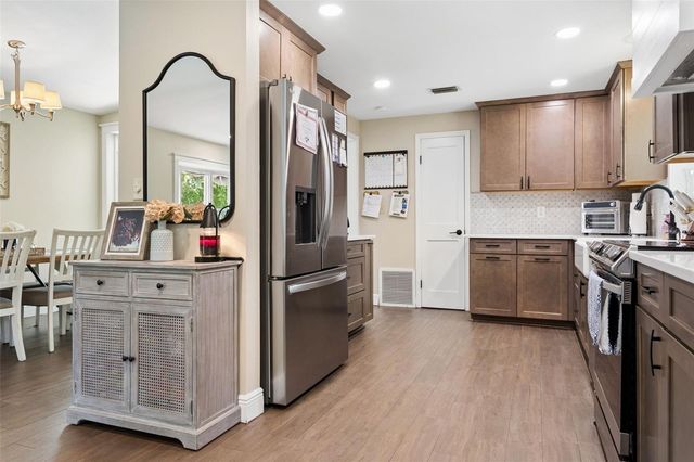 511 HERCHEL DRIVE, Temple Terrace, FL 33617