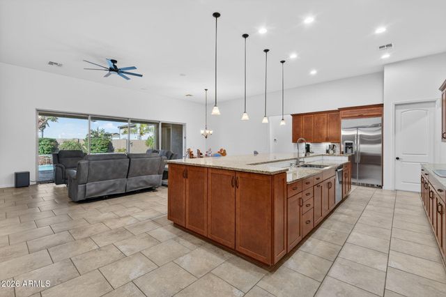 21960 E RUSSET Road, Queen Creek, AZ 85142