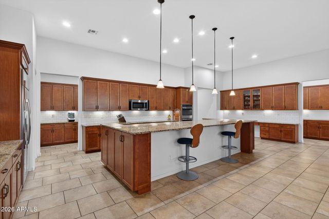 21960 E RUSSET Road, Queen Creek, AZ 85142