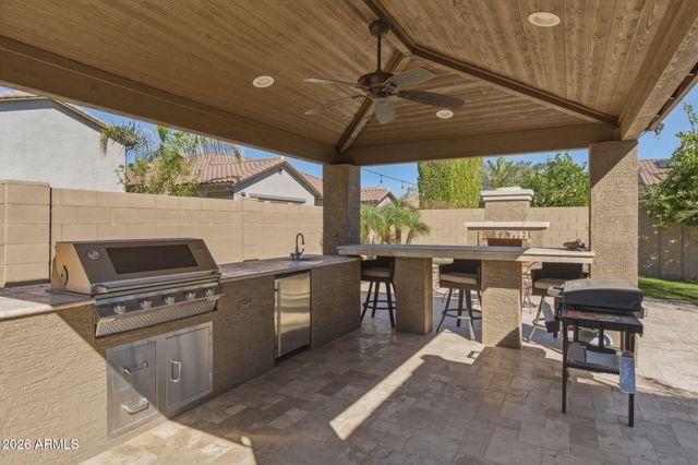 21960 E RUSSET Road, Queen Creek, AZ 85142