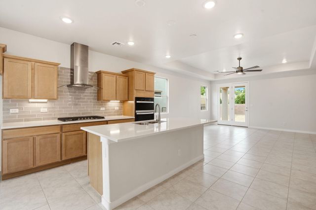 416 Spanish Walk Place NW, Albuquerque, NM 87107