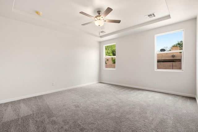 416 Spanish Walk Place NW, Albuquerque, NM 87107