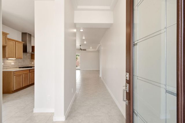 416 Spanish Walk Place NW, Albuquerque, NM 87107