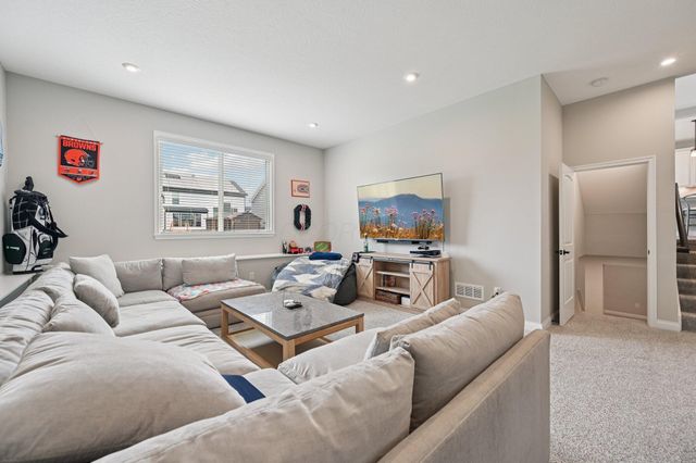 6044 Honey Farm Way, Grove City, OH 43123