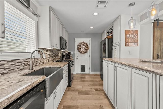12603 C Bar Circle, Santa Fe, TX 77510