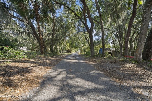 130 N Carpenter Road, Titusville, FL 32796