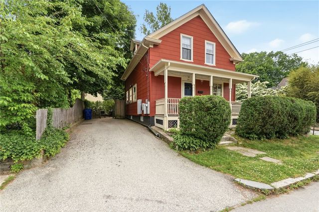 271 Highland Avenue, Providence, RI 02906