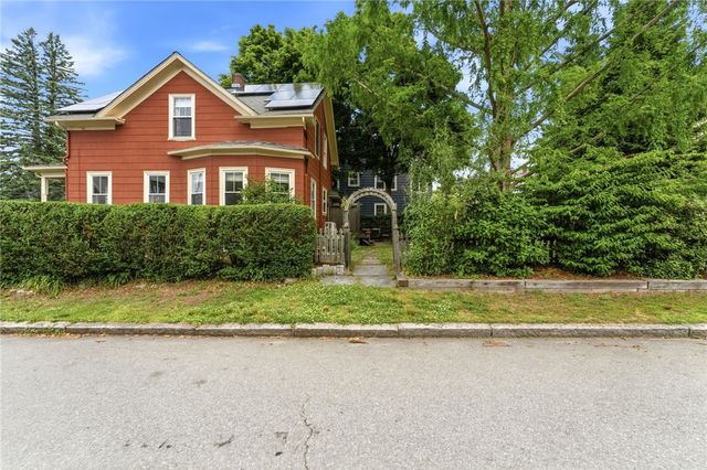 271 Highland Avenue, Providence, RI 02906