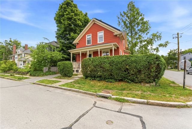 271 Highland Avenue, Providence, RI 02906