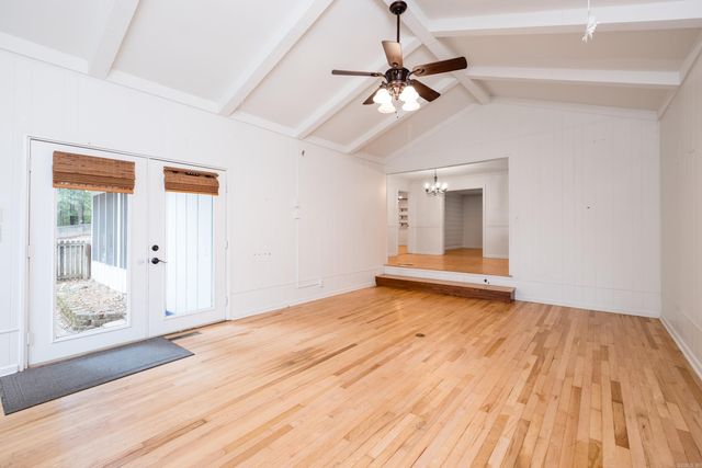 1300 White Road, Little Rock, AR 72211