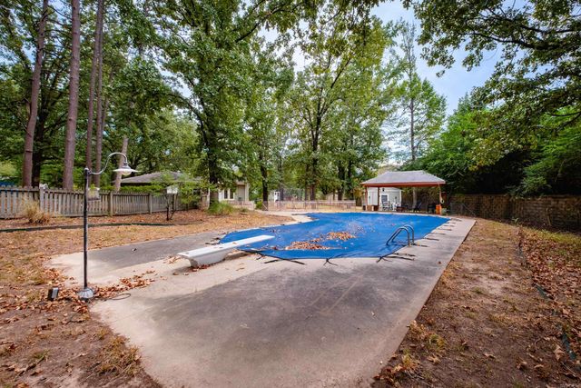 1300 White Road, Little Rock, AR 72211
